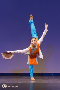 Jane Chen de Shen Yun gan&oacute; el segundo lugar en la categor&iacute;a mujeres adultas.